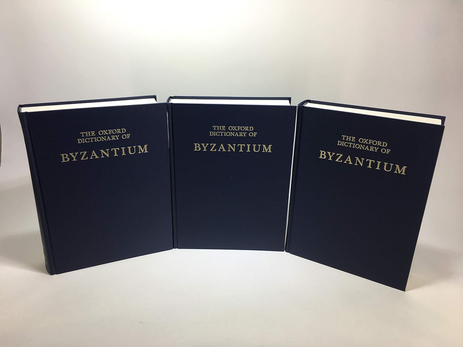 Buy The Oxford Dictionary of Byzantium: 3 volumes: print and e-reference editions available (English, Hardcover, A. P. Kazhdan) Online at Best Price - BookBajar