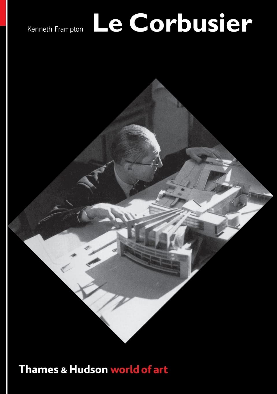 Buy Le Corbusier (World of Art) (English, Hardcover, Kenneth Frampton, Le Corbusier) Online at Best Price - BookBajar