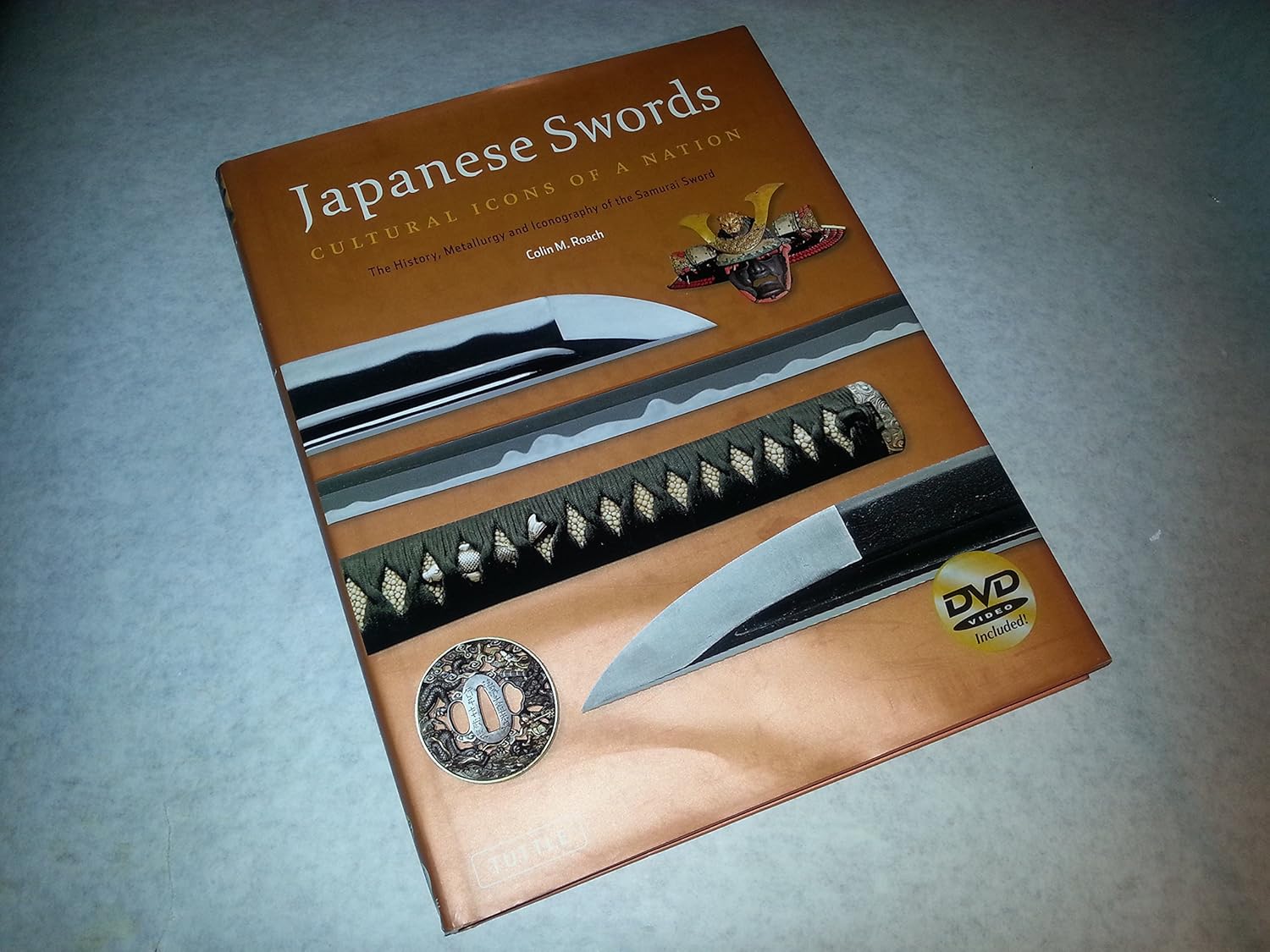 Buy Japanese Swords: Cultural Icons of a Nation (English, Paperback, Colin M. Roach, Nicklaus Suino) Online at Best Price - BookBajar
